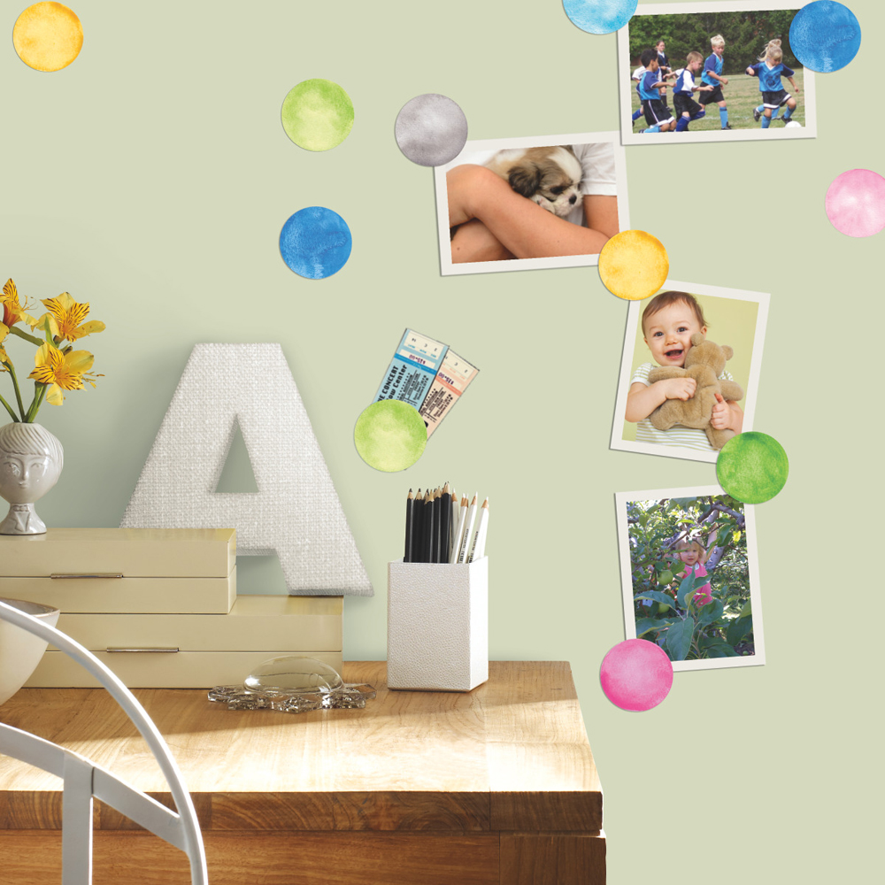 RM - WATERCOLOR DOTS PEEL AND STICK WALL DECALS