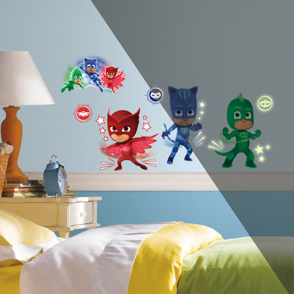 PJ MASKS PEEL &amp; STICK WALL DECALS